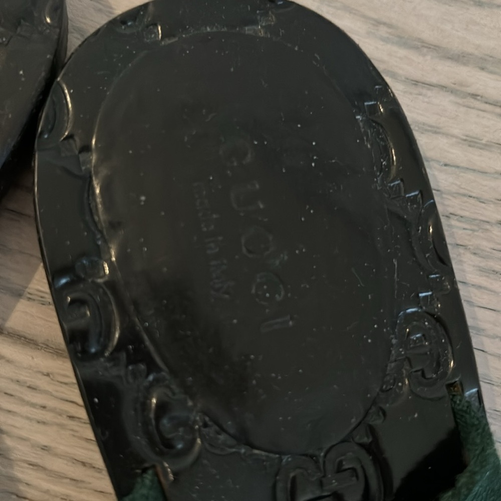 ❌SOLD❌Gucci sandals size 35.5 - Picture 3 of 5